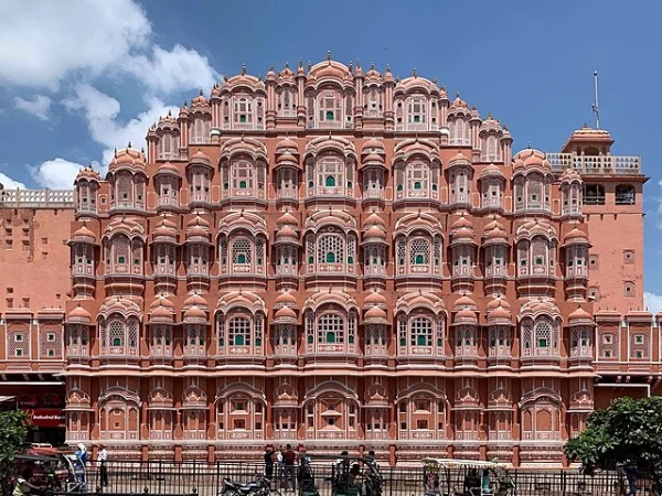 Hawa Mahal: The Winds of History in Jaipur