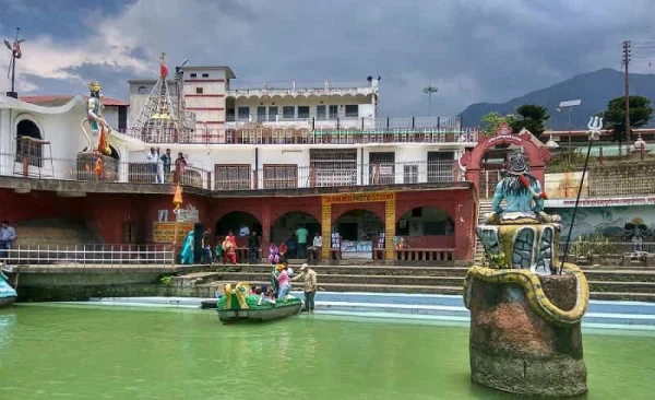 Chamunda Devi Mandir Kangra | Sacred Wonders, Spiritual Bliss, and Travel Insights