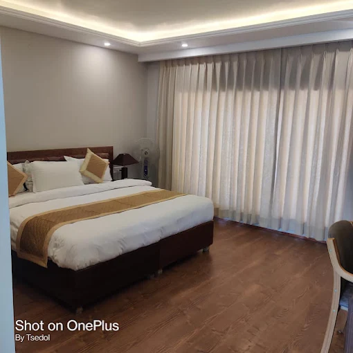 Ladakh Continental – A Comfortable Stay Offering Warm Hospitality & Easy Accessibility