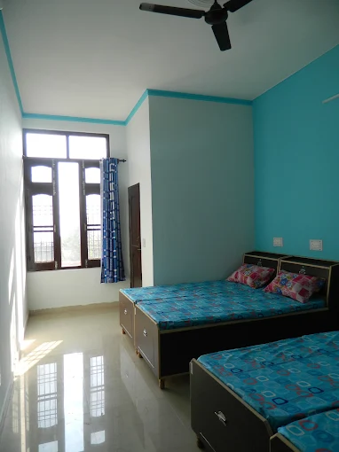 Luthra PG for Girls