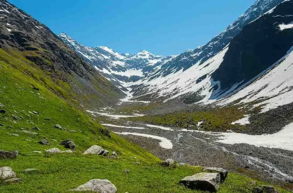 Buran Ghati Trek: Himalayan Adventure at its Peak