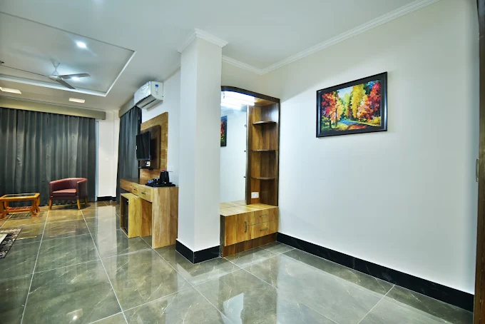 Dhauladhar Hills Resort interior