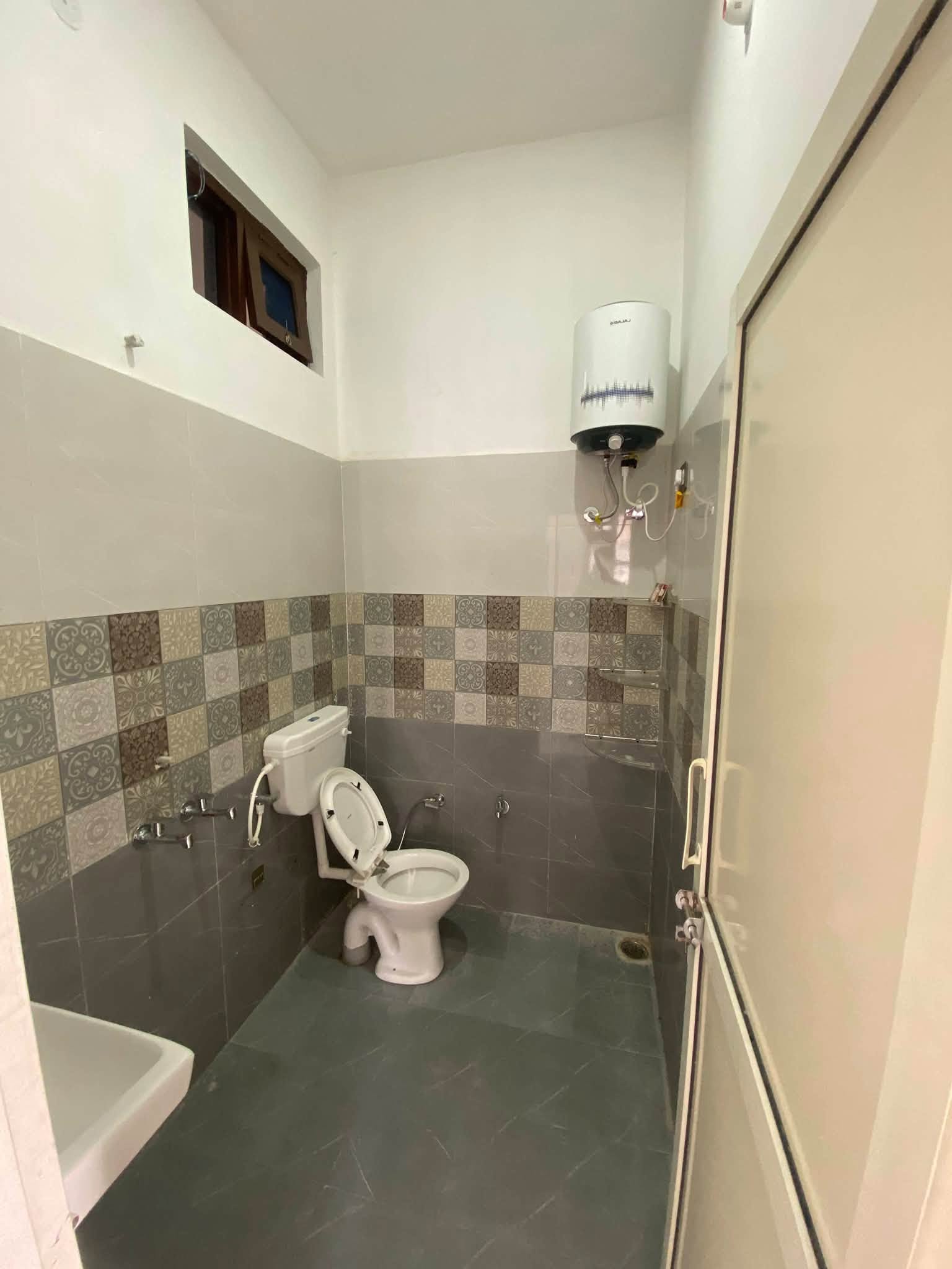 🏠 Single Room Available for Rent in Shiv Shakti Nagar, Dari interior