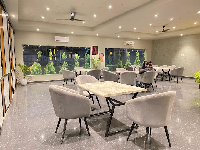 Hotel Abhinandan Jewell interior