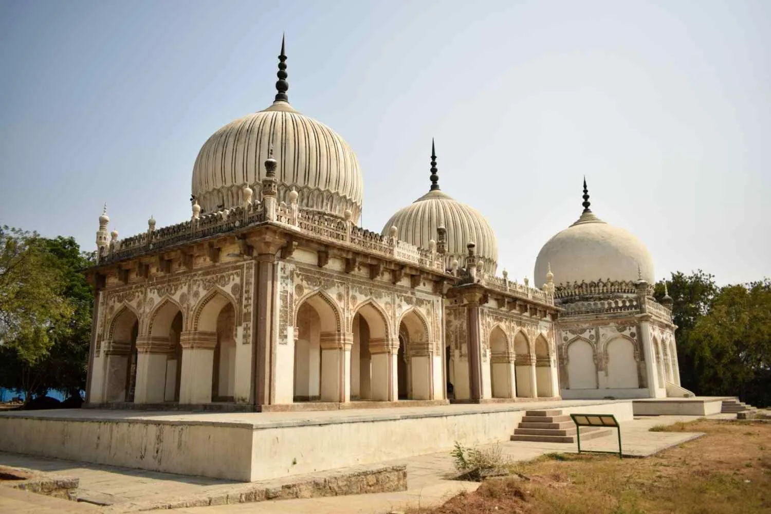 Qutb Shahi Tombs