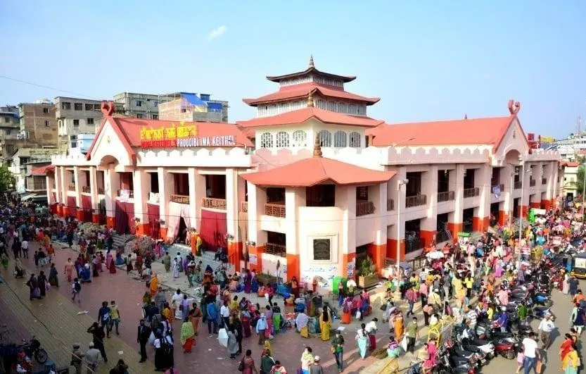 Shopping in Manipur