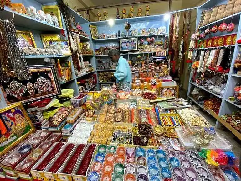 Shopping in Puri