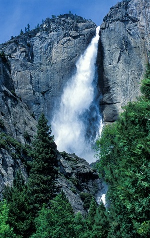 Lake Pykara Falls