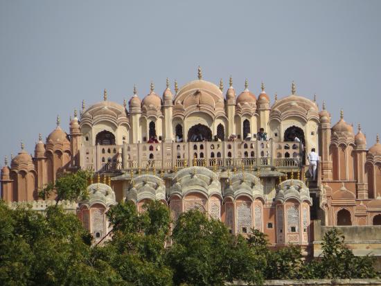 hawa-mahal-wall-Jaipur pink city