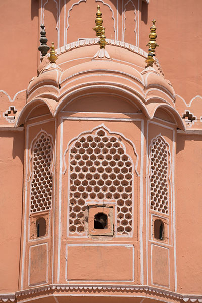 hawa-mahal-wall-Jaipur