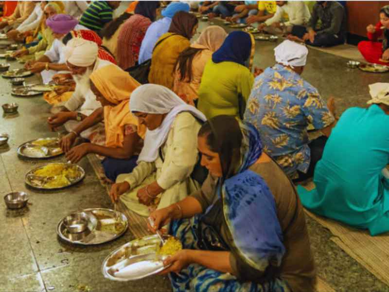 Manikaran Sahib Gurudwara Manali Langar