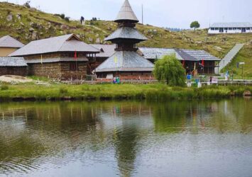 Prashar Lake.