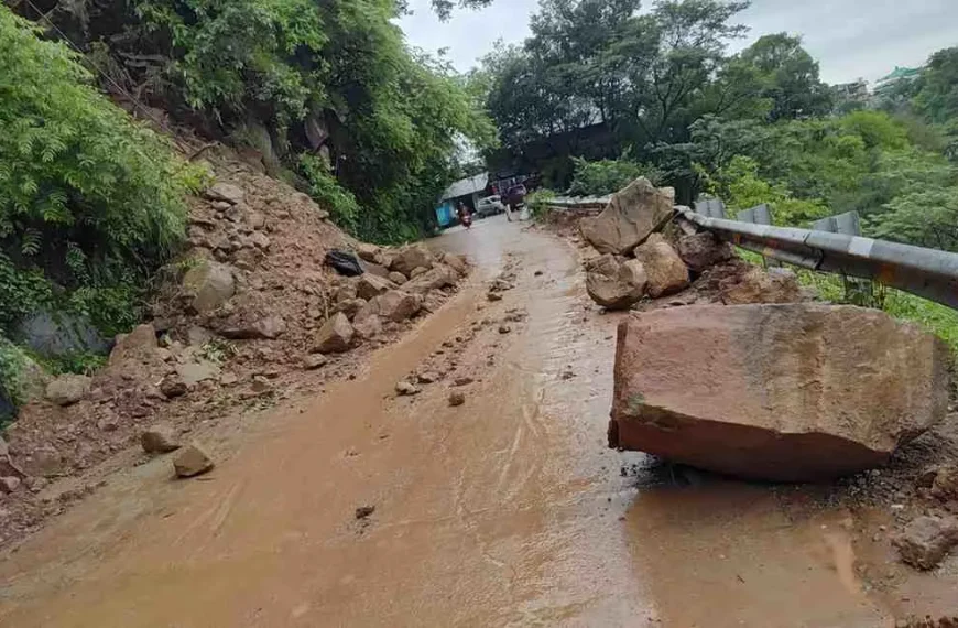 Monsoon-2025-in-Himachal-Pradesh-Do-Not-Travel