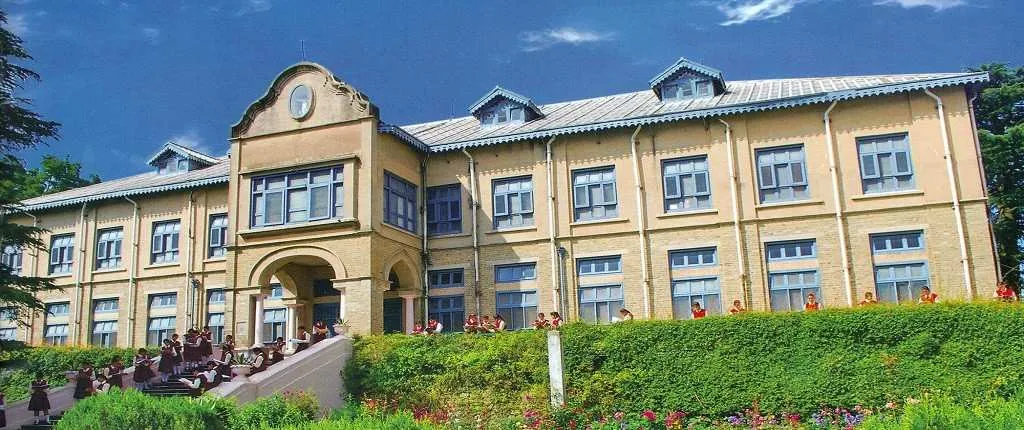 Sacred Heart Senior Secondary School (Girls’ Boarding) •  Dalhousie