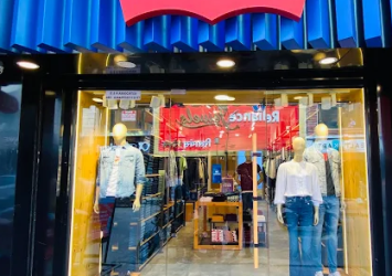 Levis