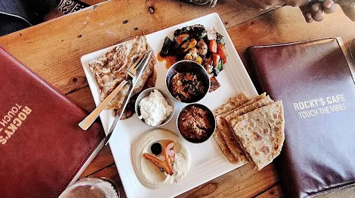 Rockys-Cafe